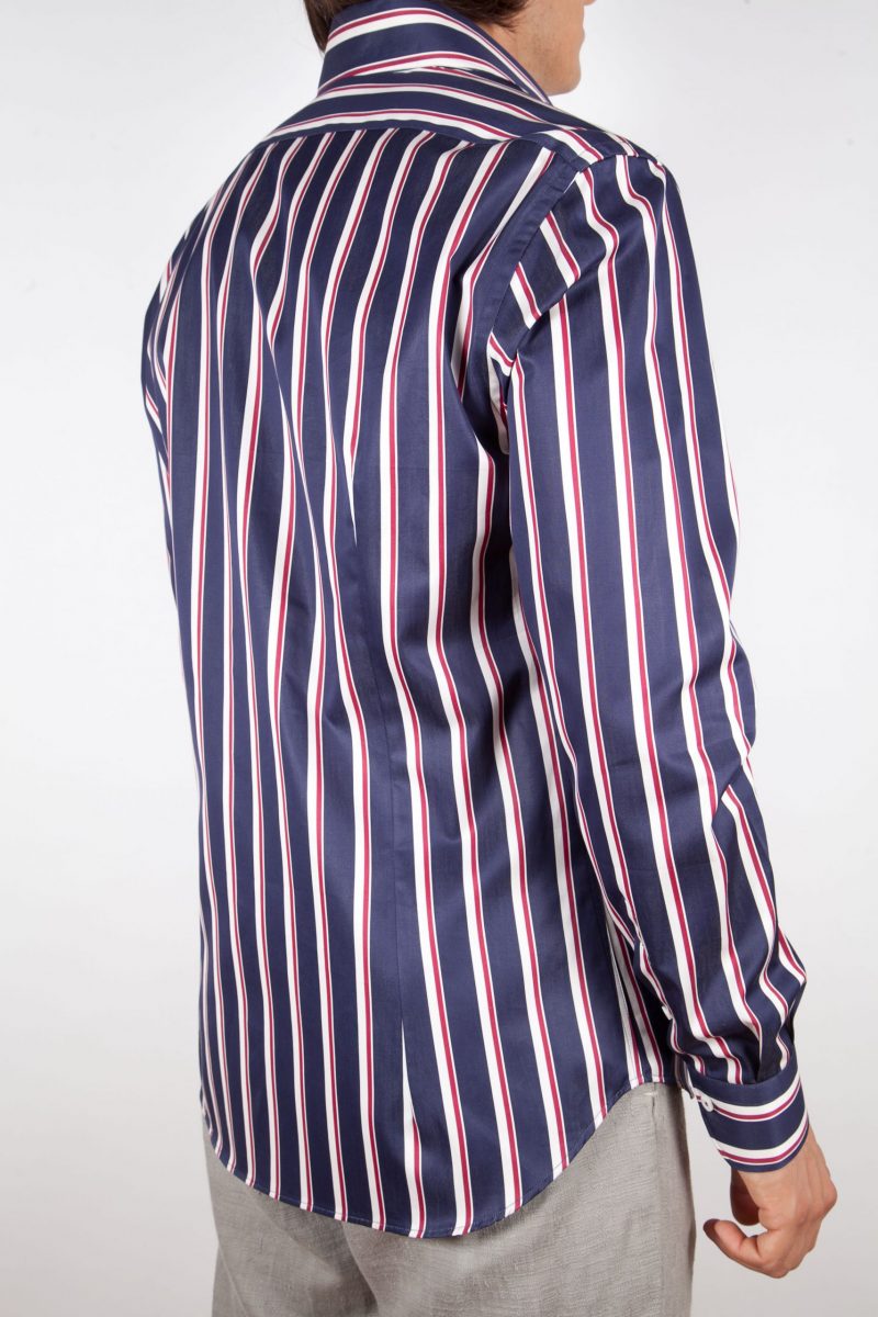 Shirt with blue and white lines.