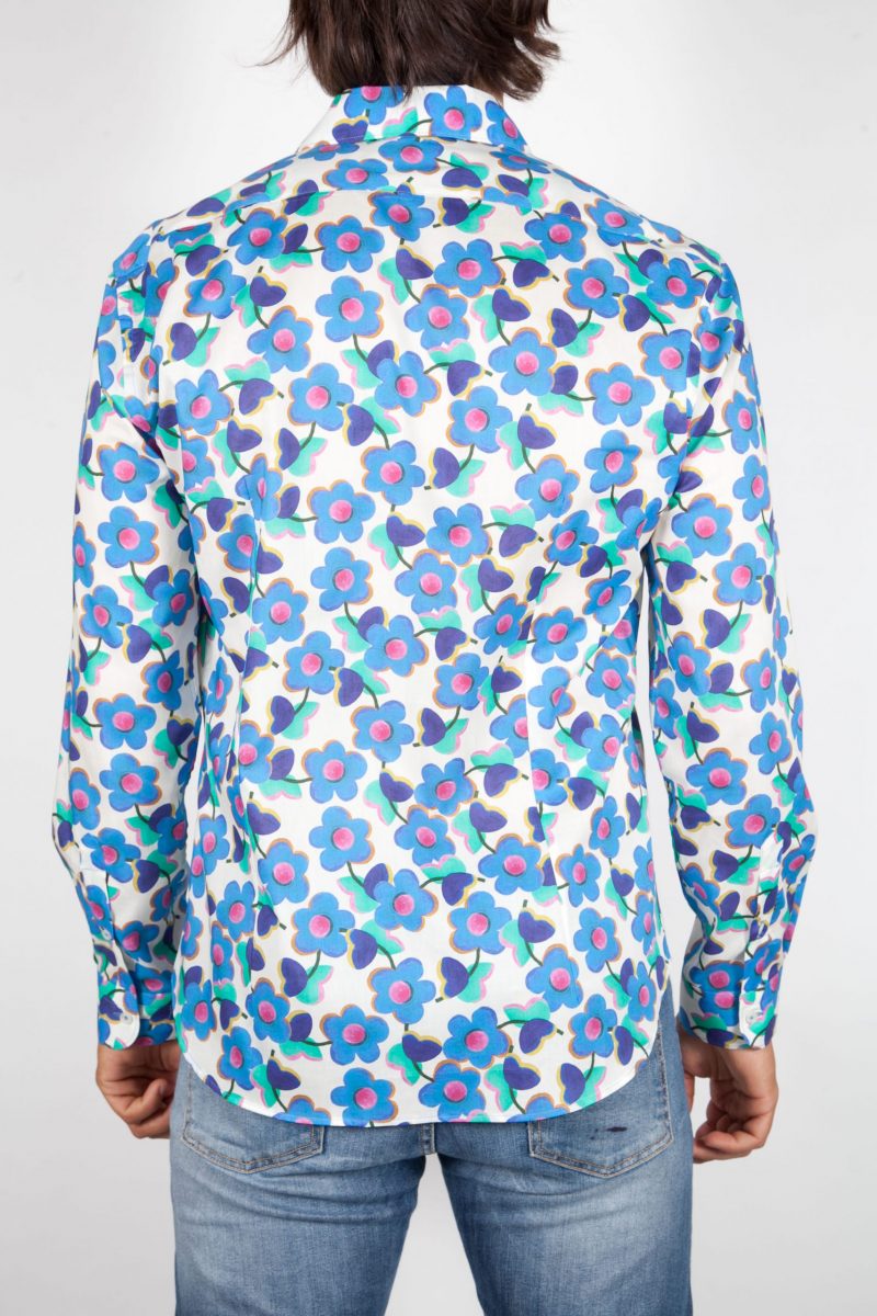 Patterned Shirt with small French Collar