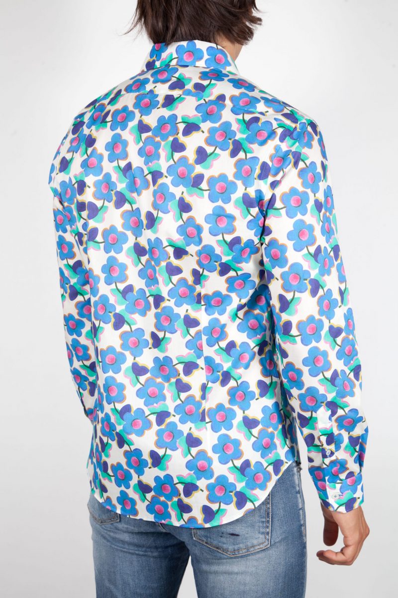 Patterned Shirt with small French Collar