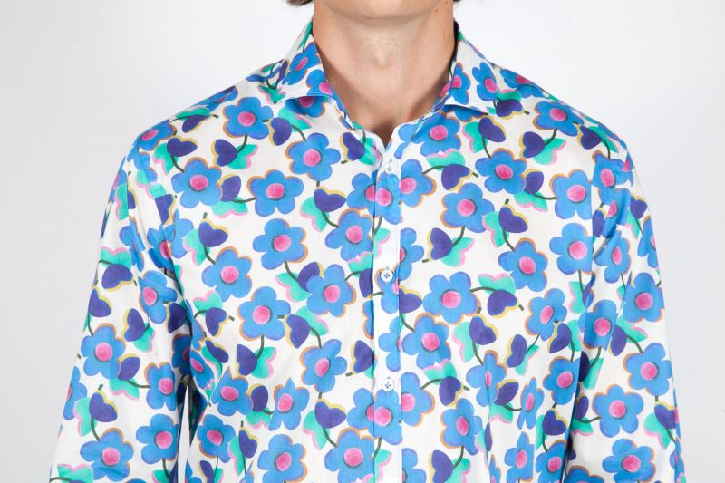 Patterned Shirt with small French Collar